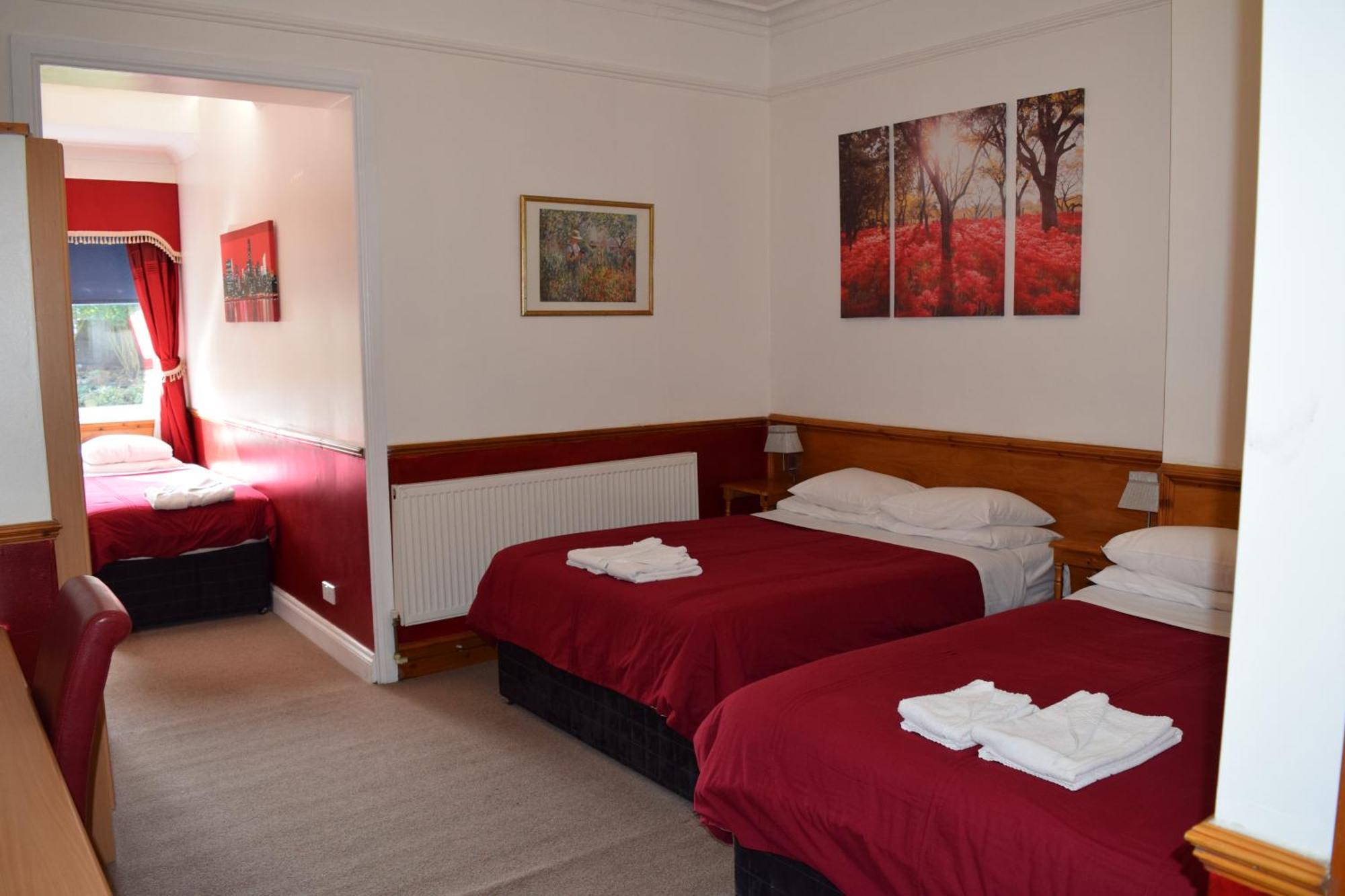 ฮีทเทอร์แบงค์ เกสท์เฮาส์ Hotel บาร์เน็ท ภายนอก รูปภาพ