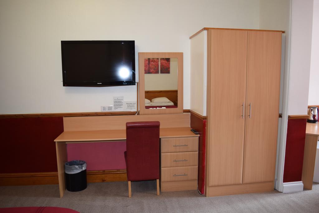 ฮีทเทอร์แบงค์ เกสท์เฮาส์ Hotel บาร์เน็ท ภายนอก รูปภาพ